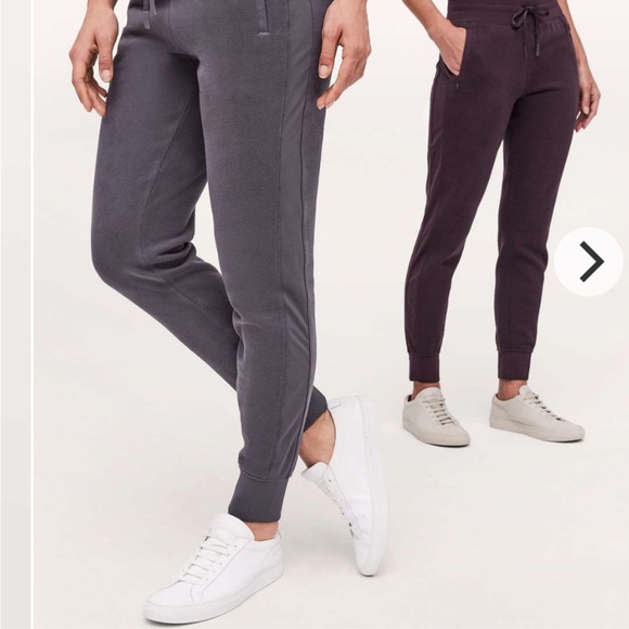 Lululemon Get Going Jogger 28.5” Black Cherry size 2 - Picture 4 of 15